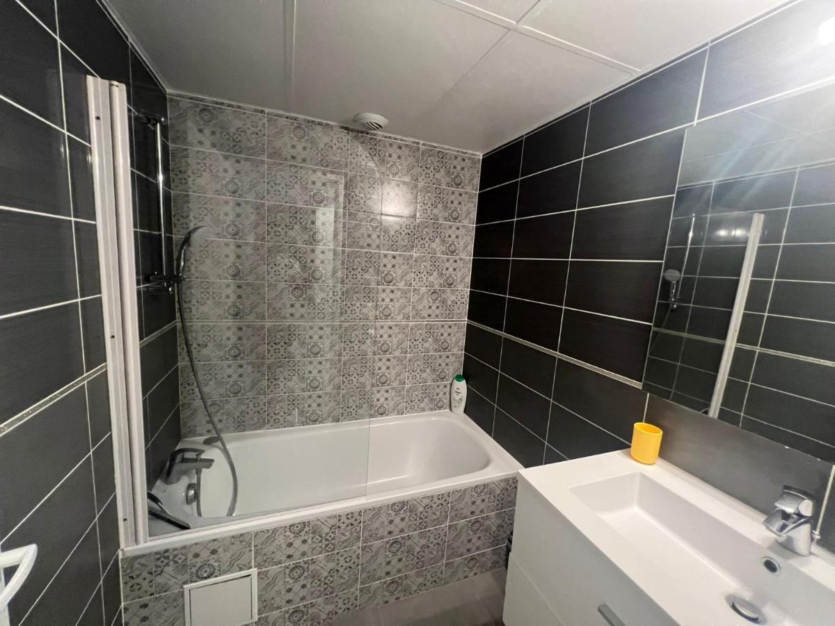 Appartement 3 Chambres Evry Plein Centre Ville المظهر الخارجي الصورة