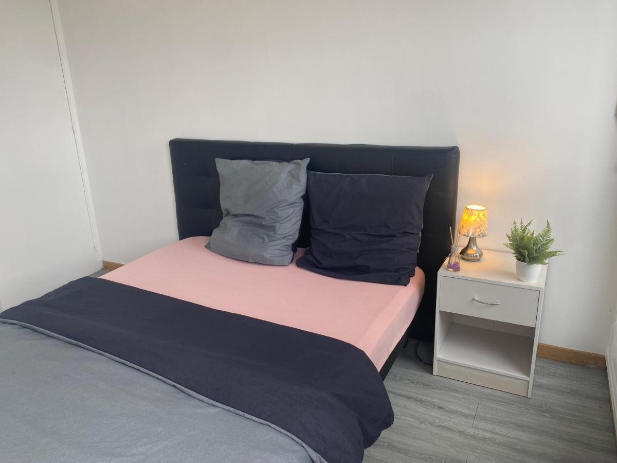 Appartement 3 Chambres Evry Plein Centre Ville المظهر الخارجي الصورة
